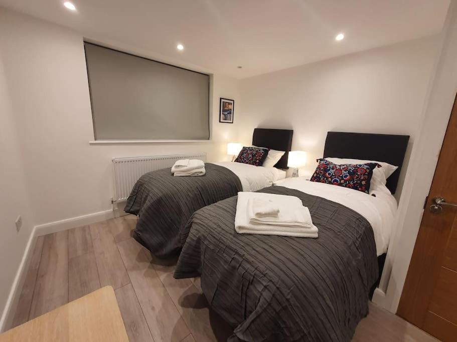 Luton Town Centre Executive Apartment Esterno foto